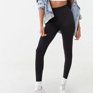 Urban Outfitters Basic High-Rise Leggings - size M
